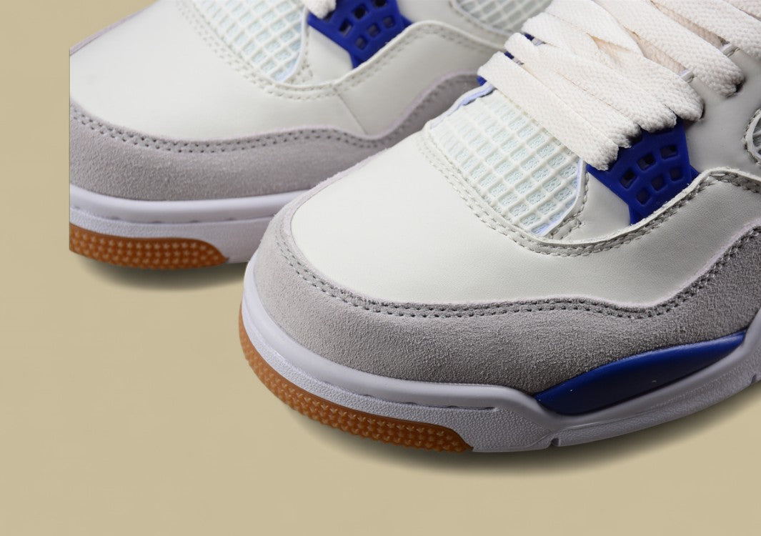 Air Jordan 4 'Sapphire' A Bold Twist on a Classic Icon