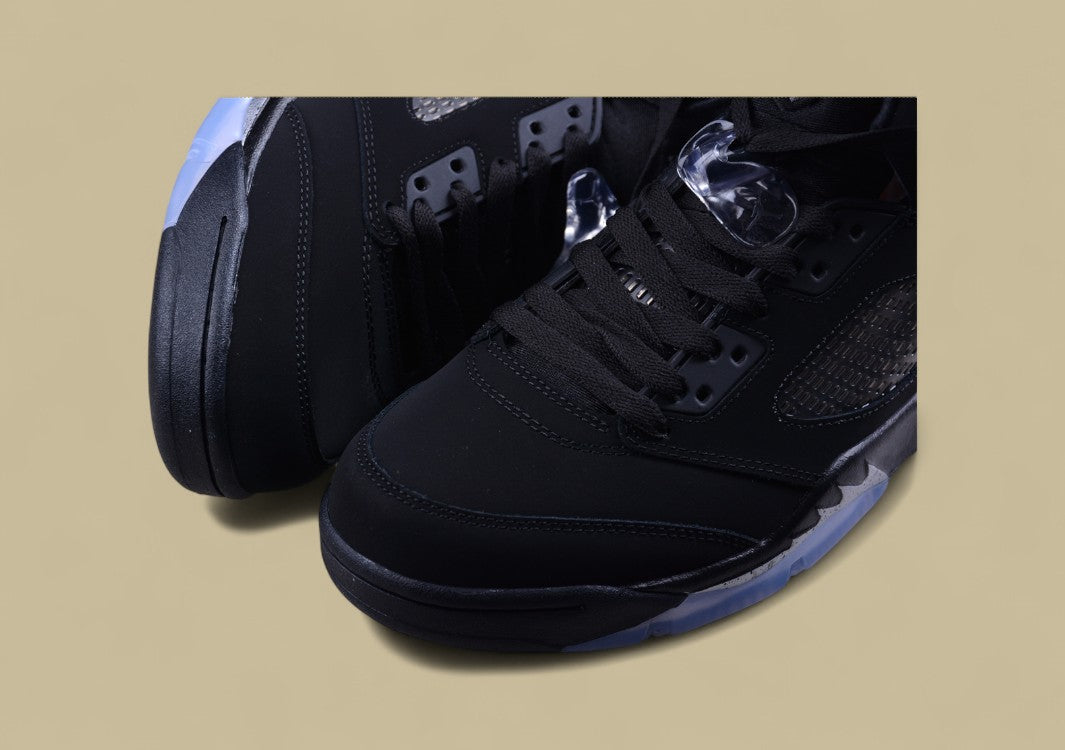 Air Jordan 5 Retro Black Cat Shoe