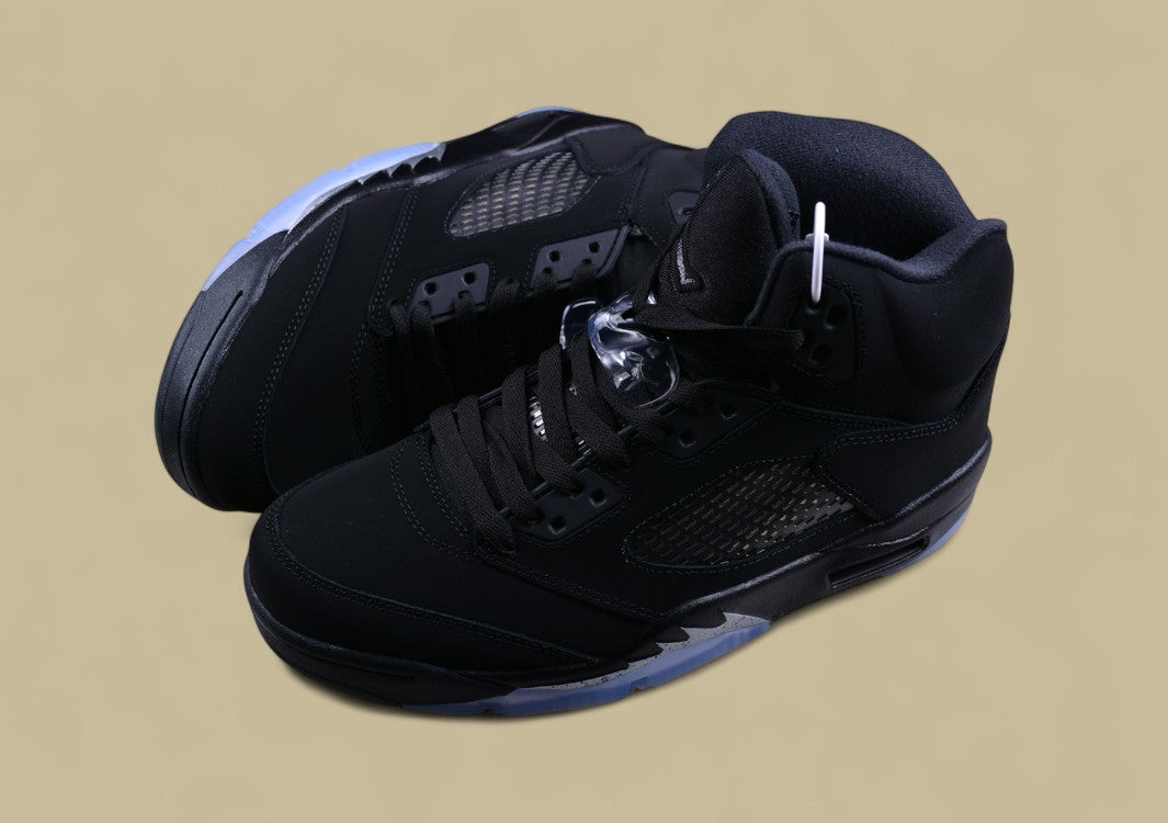Air Jordan 5 Retro Black Cat Shoe