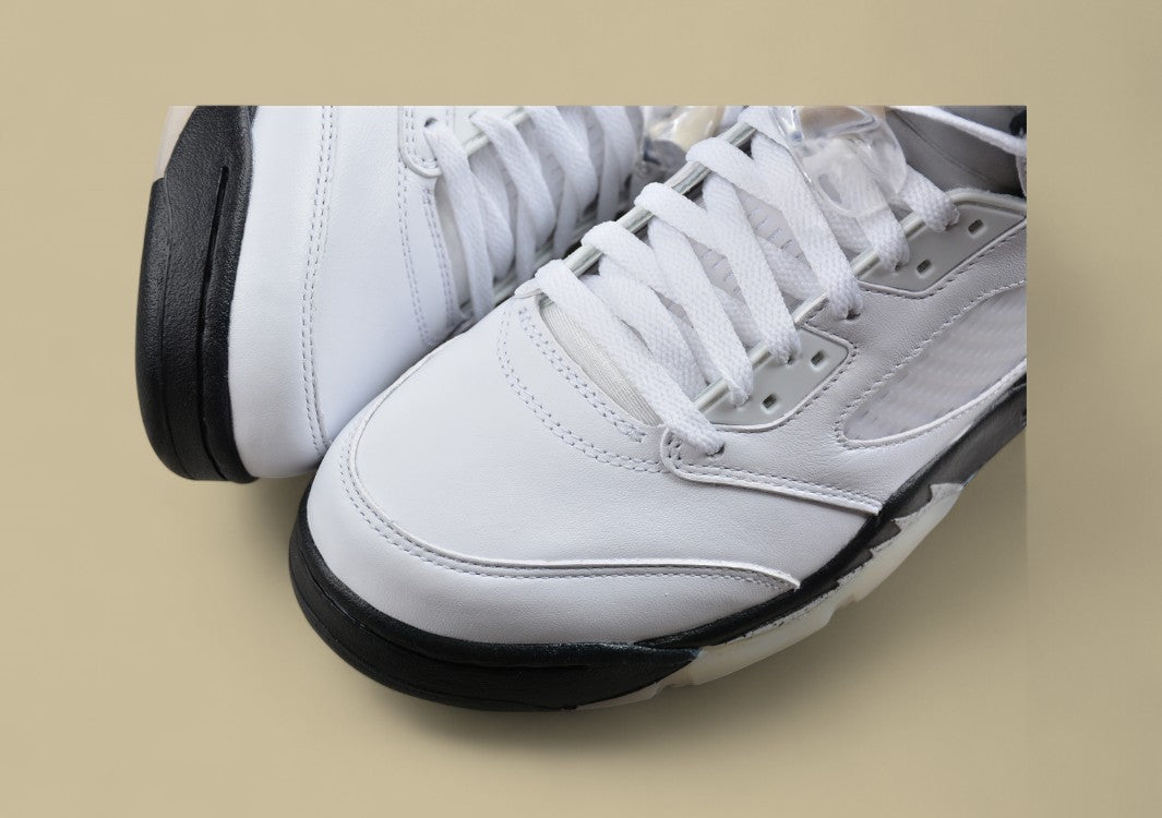 Air Jordan 5 Retro Black & White Silver