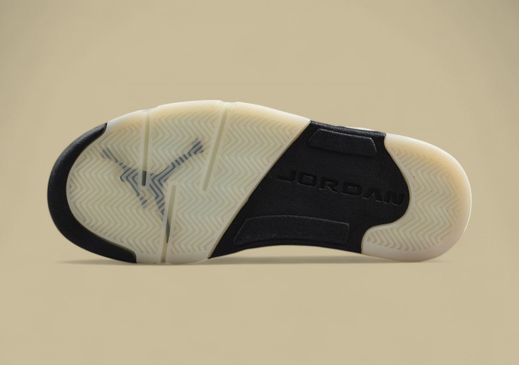 Air Jordan 5 Retro Black & White Silver