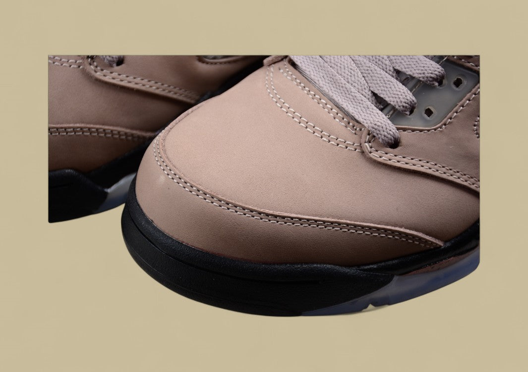 Air Jordan 5 Retro Dark Gray With a Bright Blue