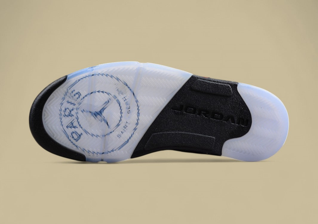 Air Jordan 5 Retro Dark Gray With a Bright Blue