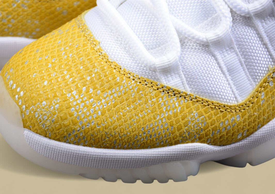 Air Jordan AJ11 Low SE "Yellow Snakeskin"