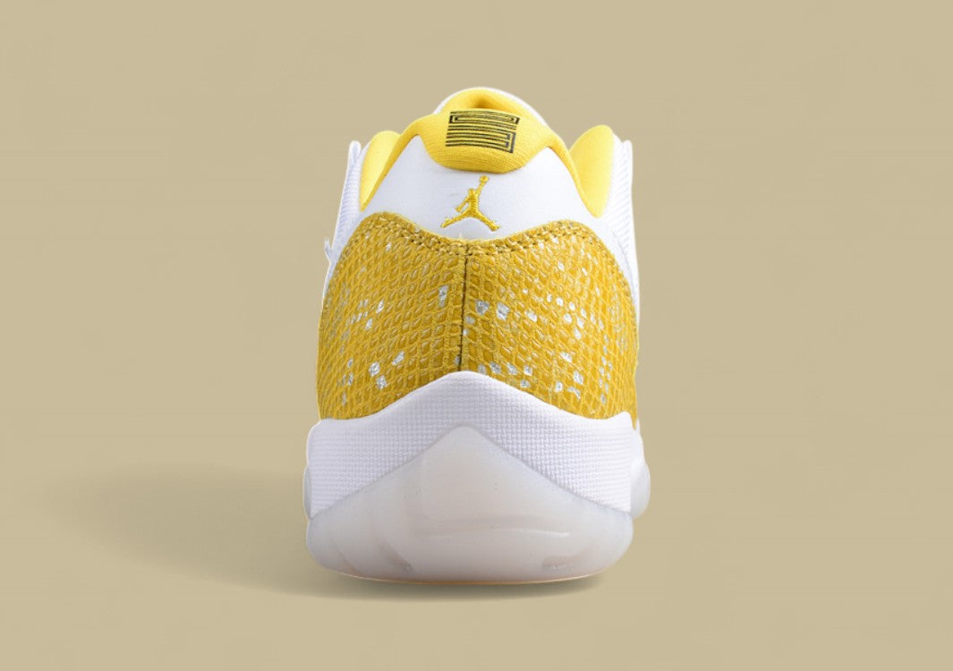 Air Jordan AJ11 Low SE "Yellow Snakeskin"