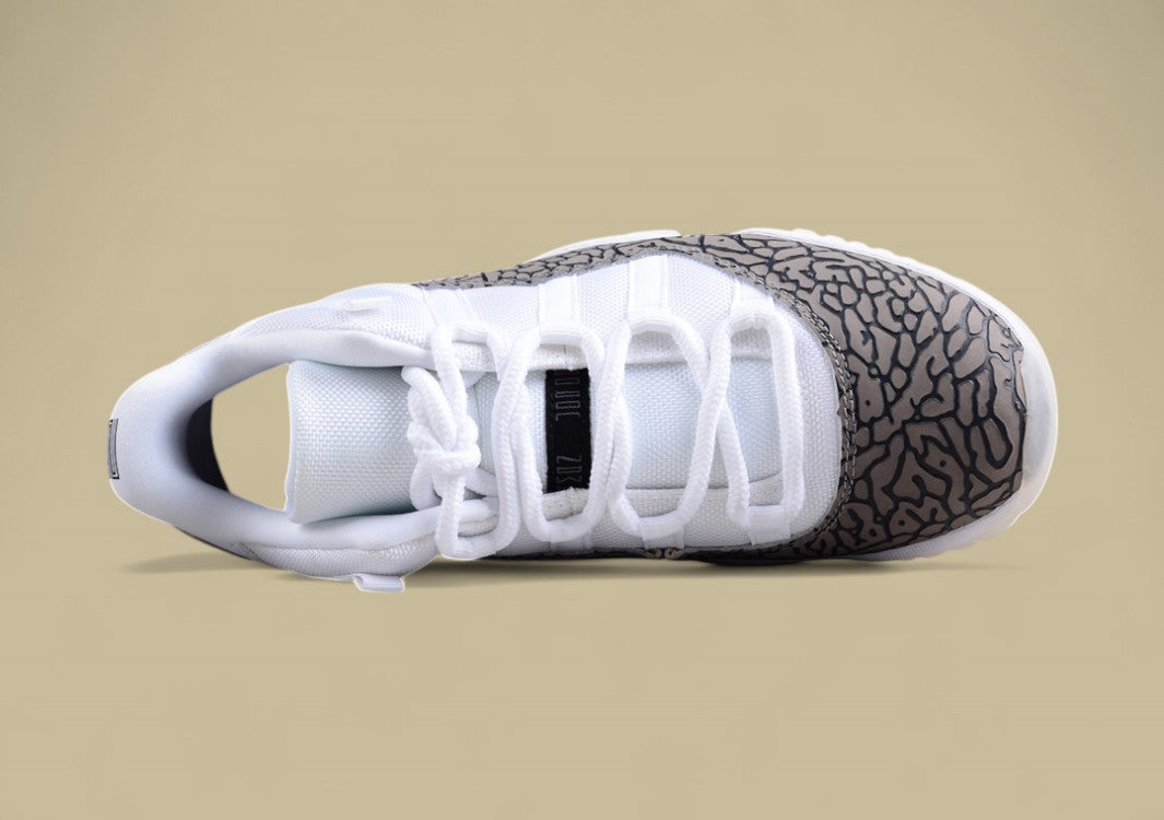 Air Jordan AJ11 Low "White Cement"