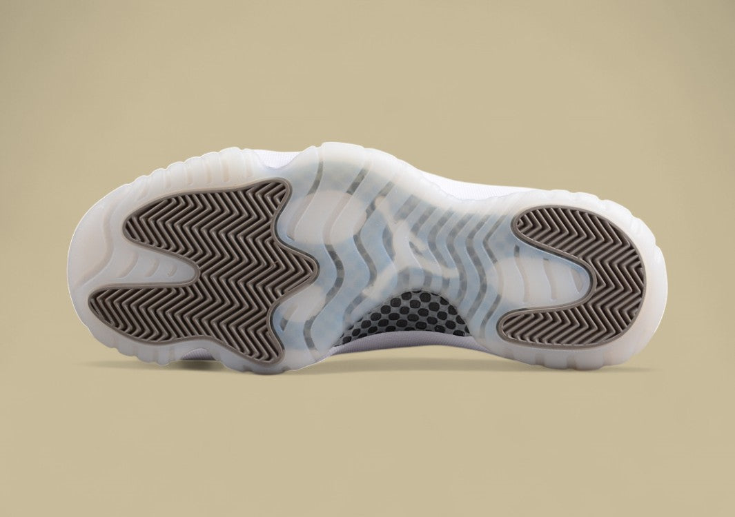 Air Jordan AJ11 Low "White Cement"