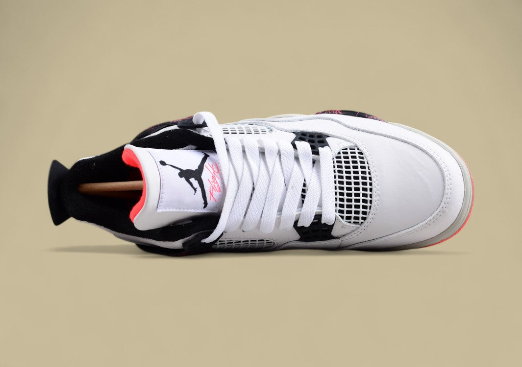 Air Jordan IV Hot Lava