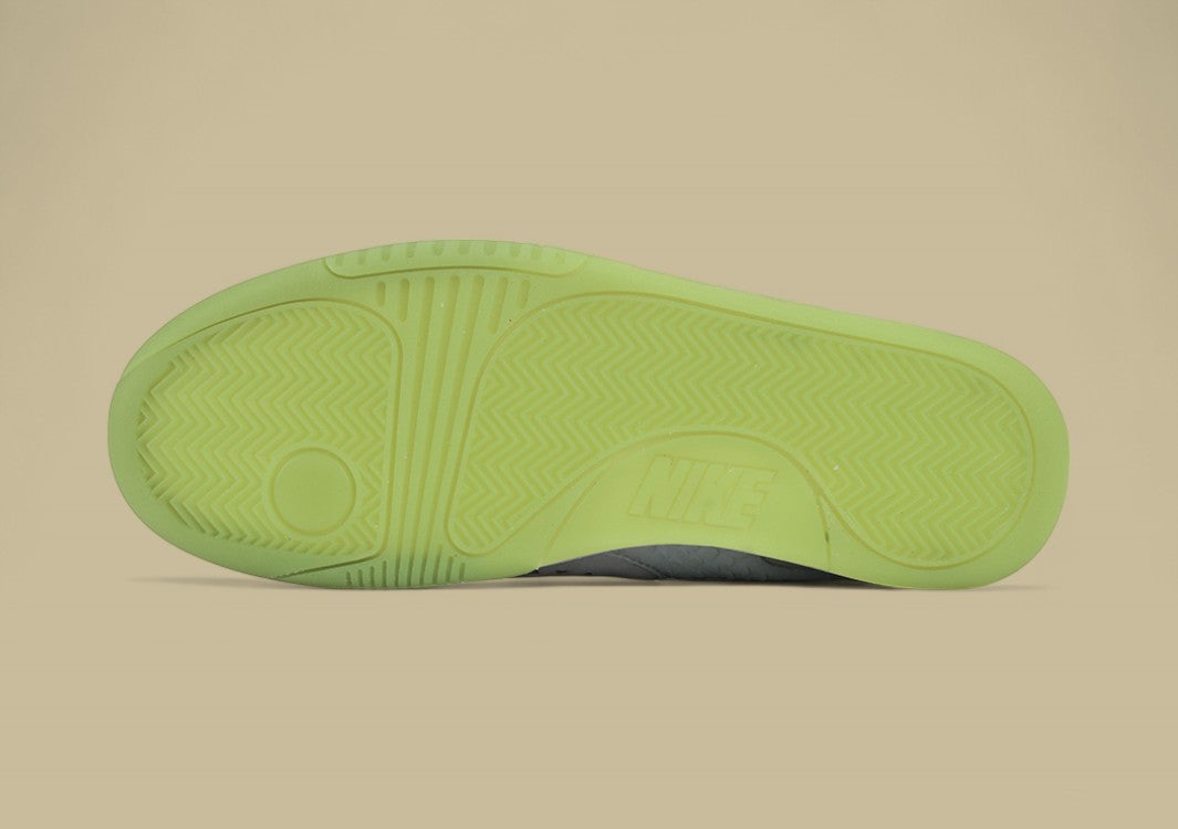 Air Yeezy 2 “Pure Platinum” Kanye West Original Release