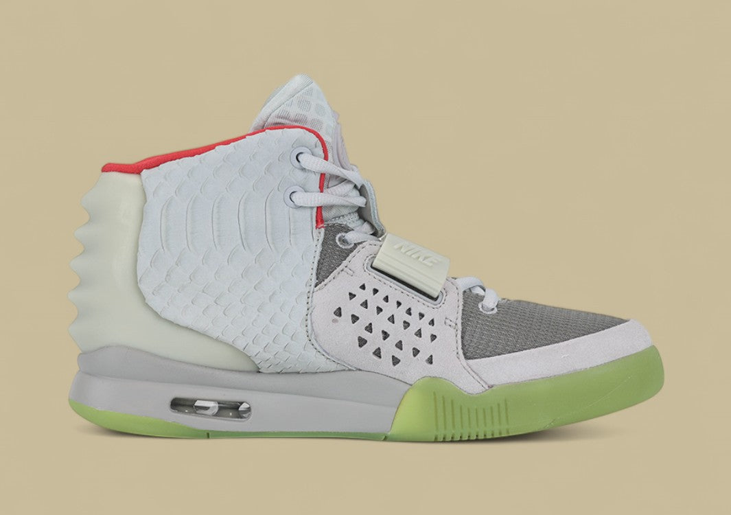 Air Yeezy 2 “Pure Platinum” Kanye West Original Release