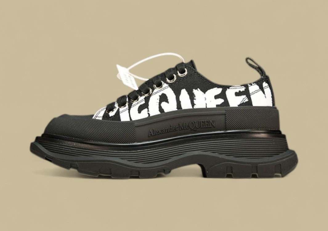 Alexander Mcqueen Sole Sneakers Black/White