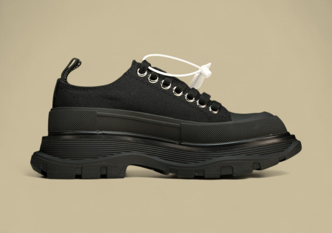 Alexander Mcqueen Sole Sneakers Black/White