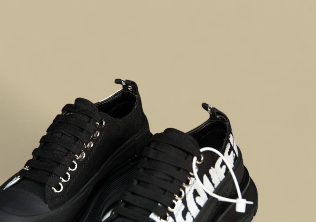 Alexander Mcqueen Sole Sneakers Black/White