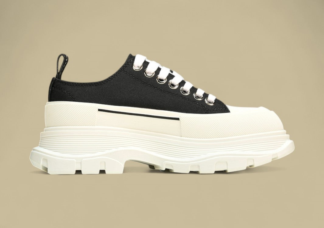 Alexander Mcqueen Sole Sneakers Black/White