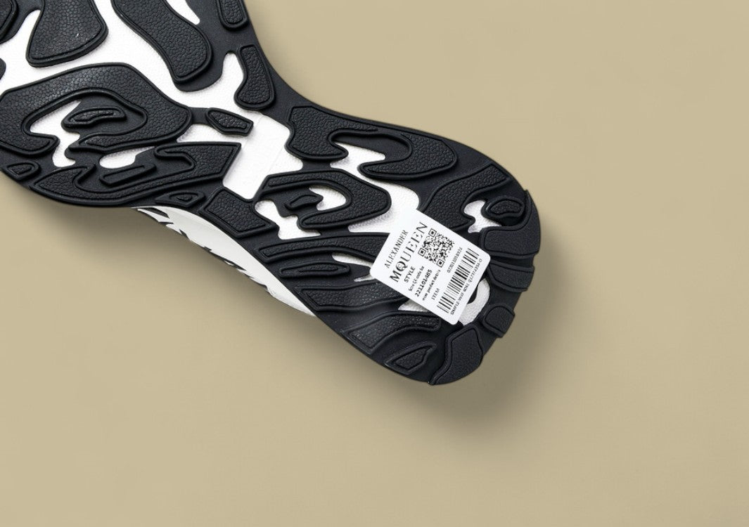 Alexander Mcqueen Sprint Runner White/Black