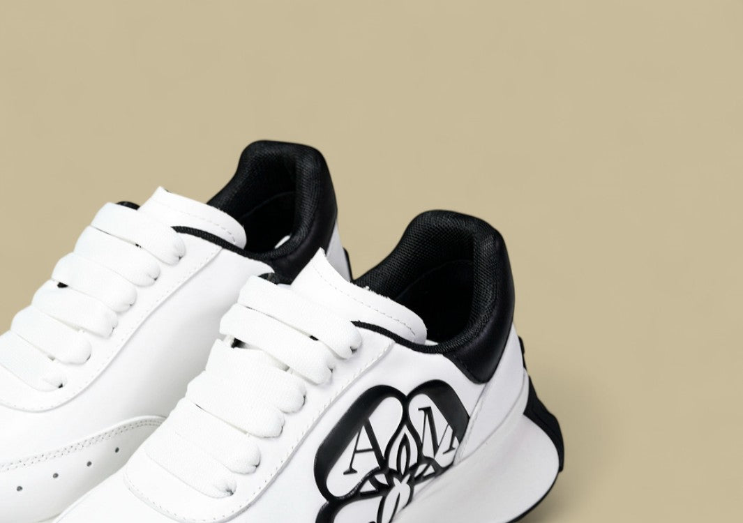 Alexander Mcqueen Sprint Runner White/Black