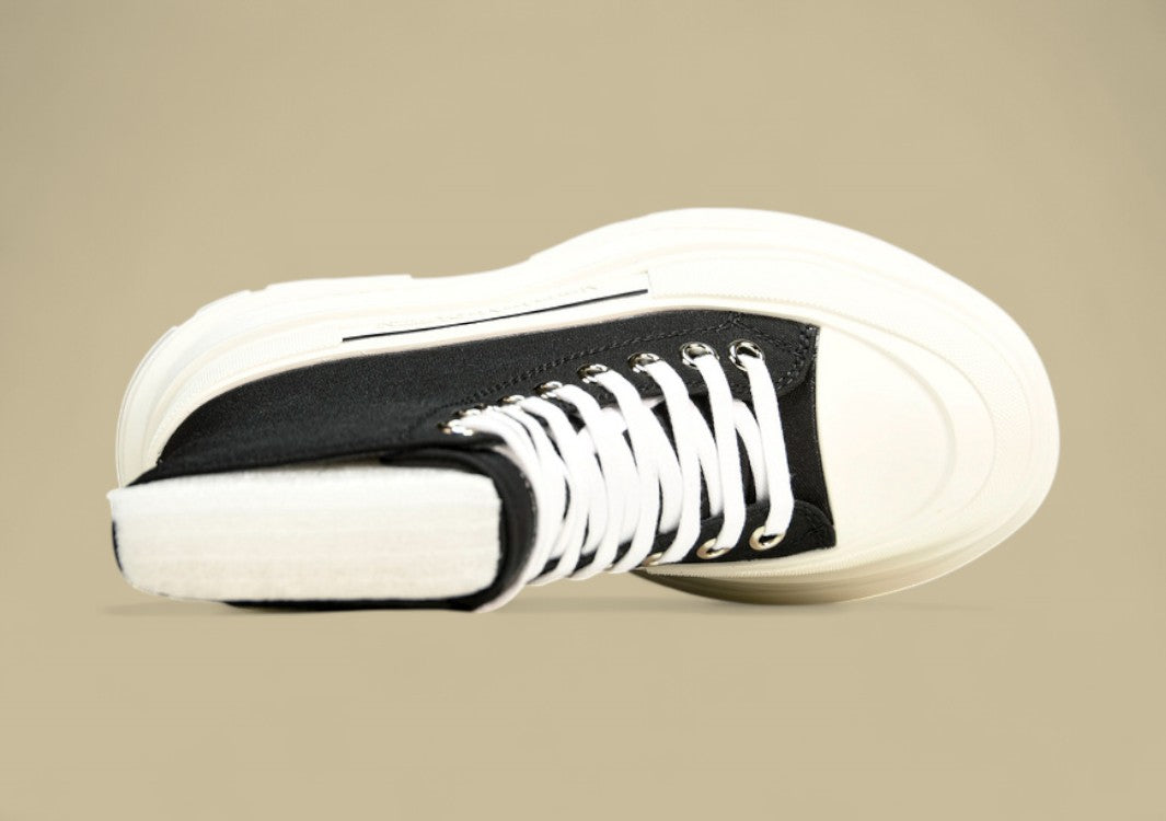Alexander Mcqueen Thick Sole Heightening Casual Canvas Shoes Black/White