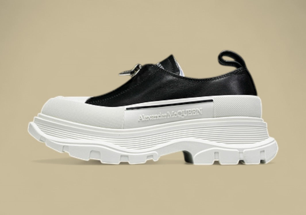 Alexander Mcqueen Tread Slick White/Black