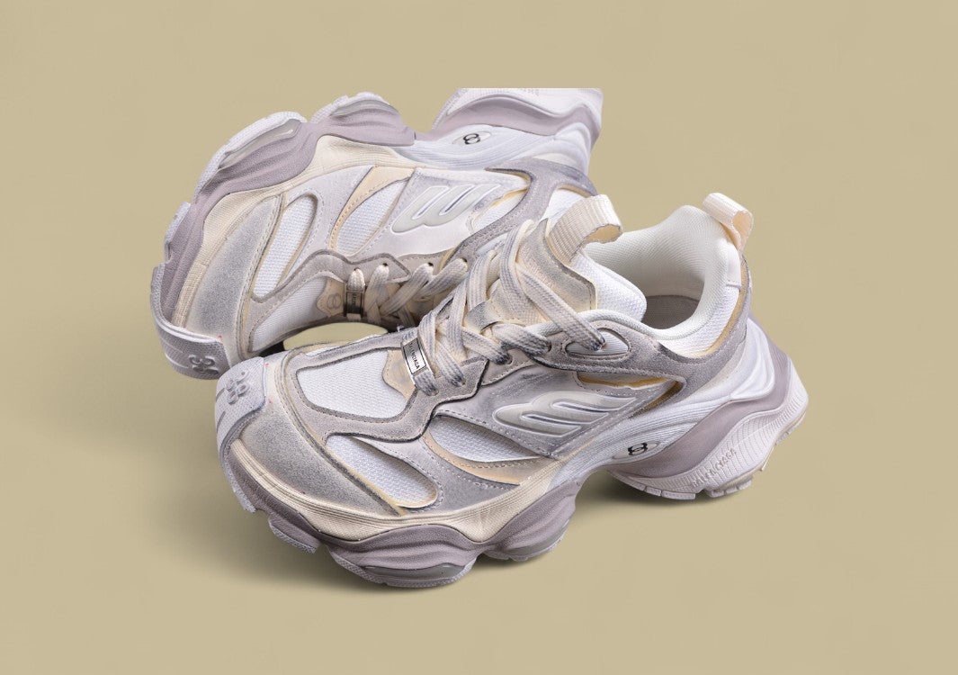 Balenciaga Cargo Sneaker – Off-White/Grey