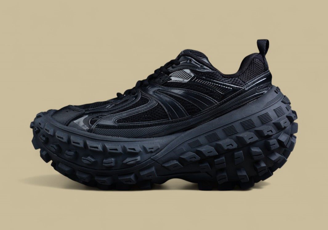 Balenciaga Defender Rubber Platform Sneaker Low-Top Tank Track Design