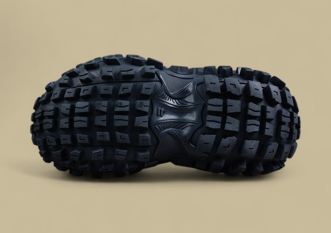 Balenciaga Defender Rubber Platform Sneaker Low-Top Tank Track Design