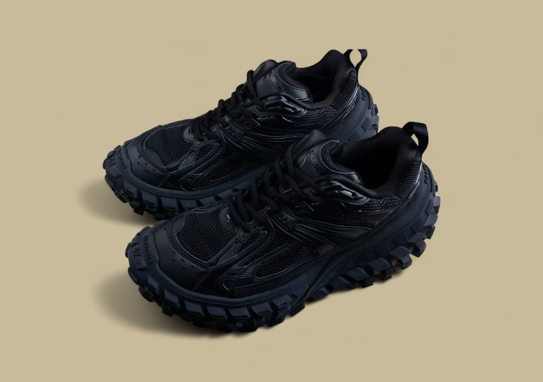 Balenciaga Defender Rubber Platform Sneaker Low-Top Tank Track Design