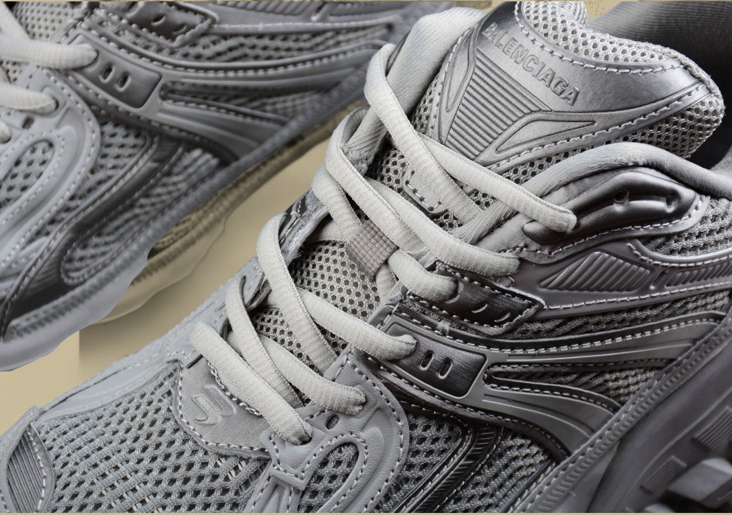 Balenciaga Defender Rubber Platform Sneakers Defender Series Low-Top