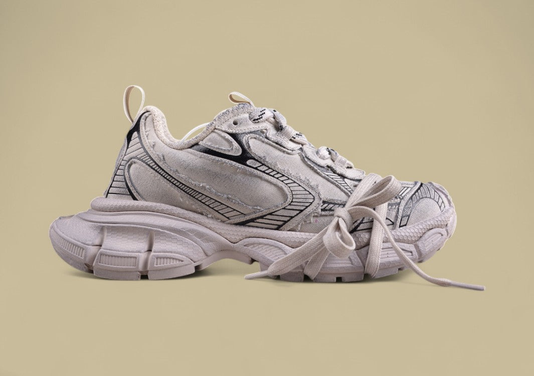 Balenciaga Defender Sneaker – Distressed Beige/Black
