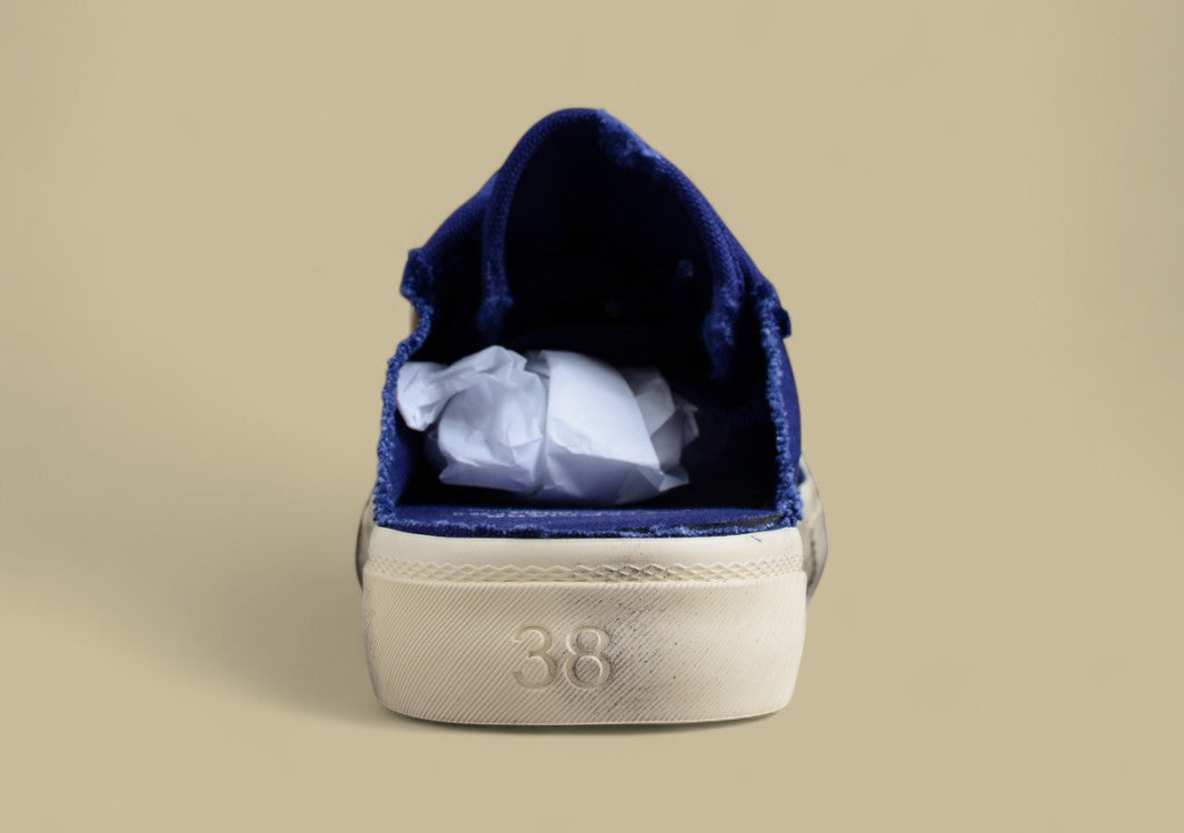 Balenciaga Paris Vulc Destr Slip-On – Distressed Low-Top Canvas Sneaker