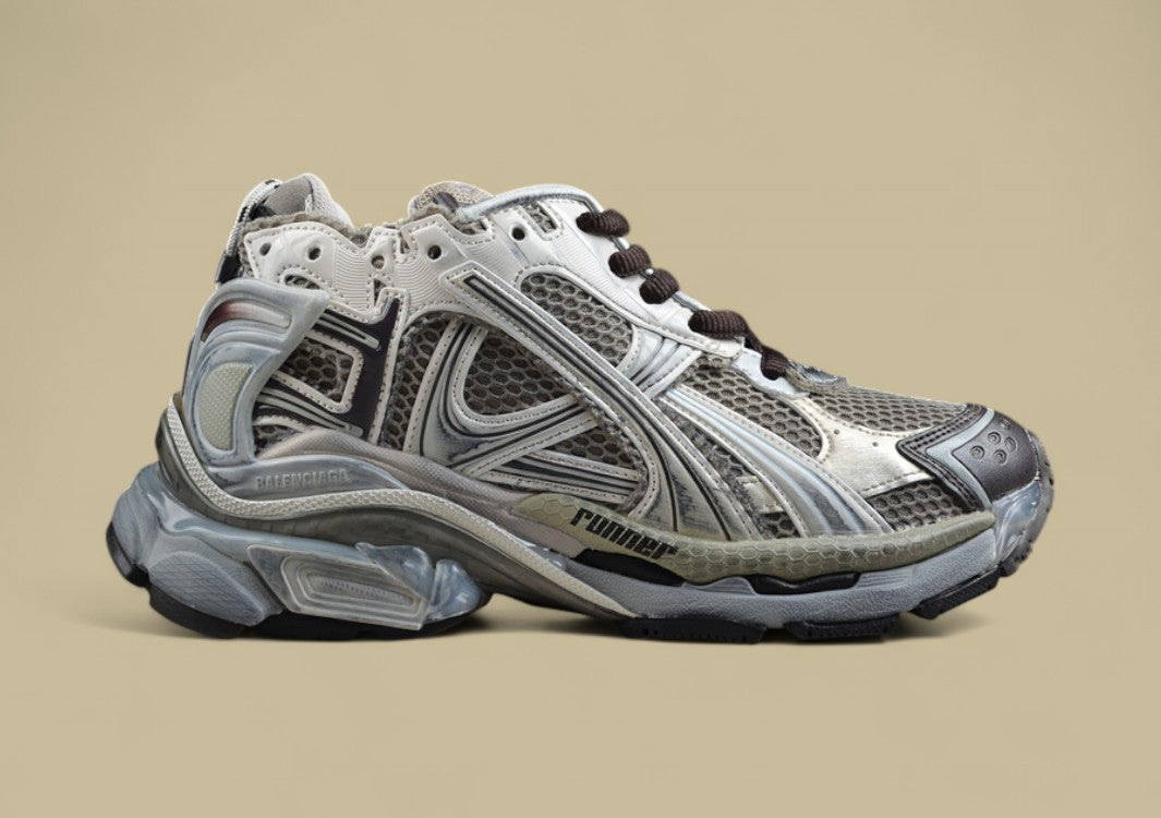 Balenciaga Runner Sneaker – Aged White/Grey/Black
