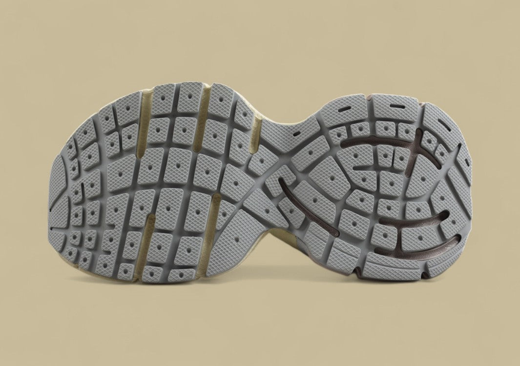 Balenciaga Runner Sneaker – Cream & Silver Mesh