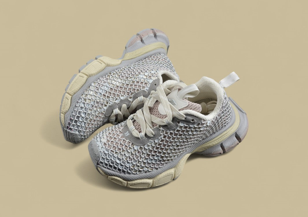 Balenciaga Runner Sneaker – Cream & Silver Mesh