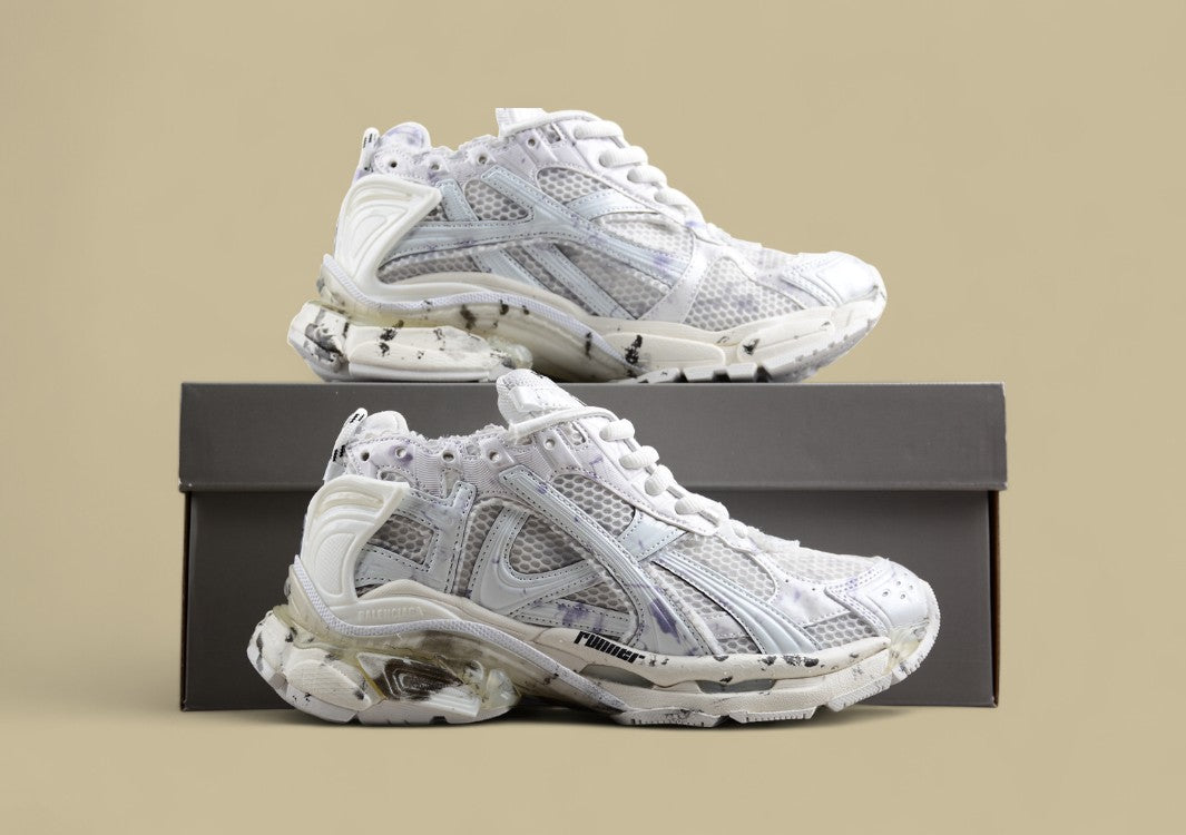 Balenciaga Runner Sneaker – Kith Four White/Marble