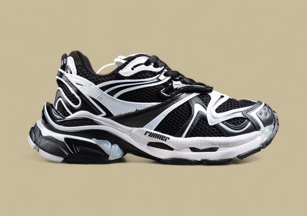 Balenciaga Runner Sneaker in Black/White