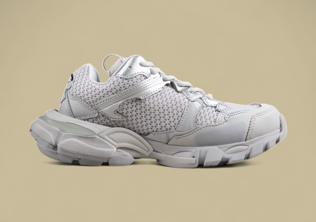 Balenciaga Runner Sneaker in Gray & Black