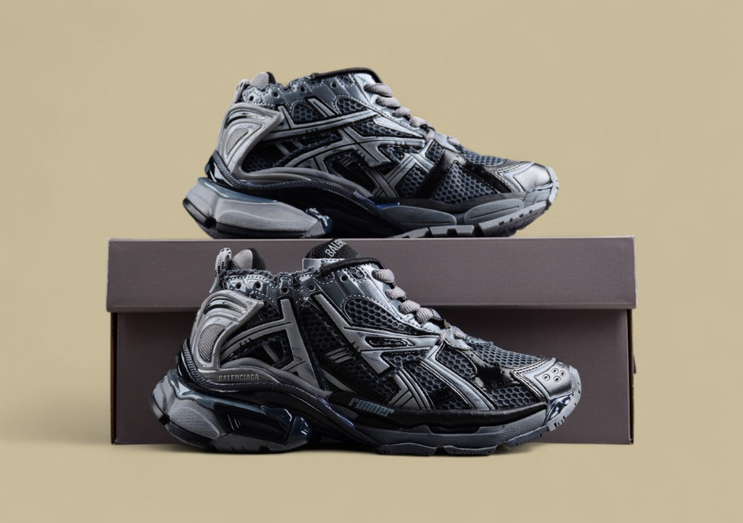 Balenciaga Runner Sneaker in Gray & Black