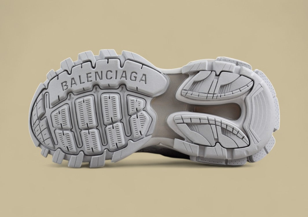 Balenciaga Runner Sneaker in Gray & Black