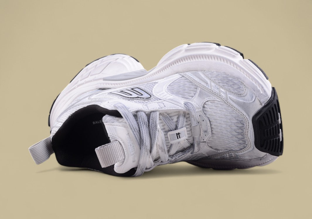 Balenciaga Runner Sneaker in White/Silver