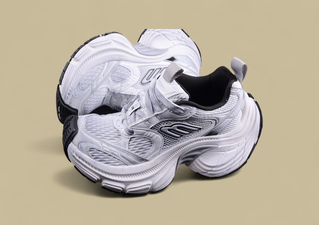 Balenciaga Runner Sneaker in White/Silver