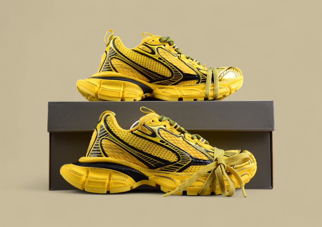 Balenciaga Runner Sneaker in Yellow & Black