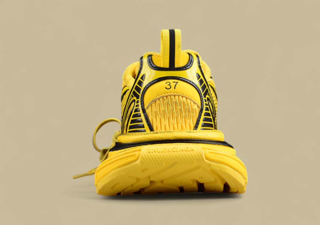 Balenciaga Runner Sneaker in Yellow & Black