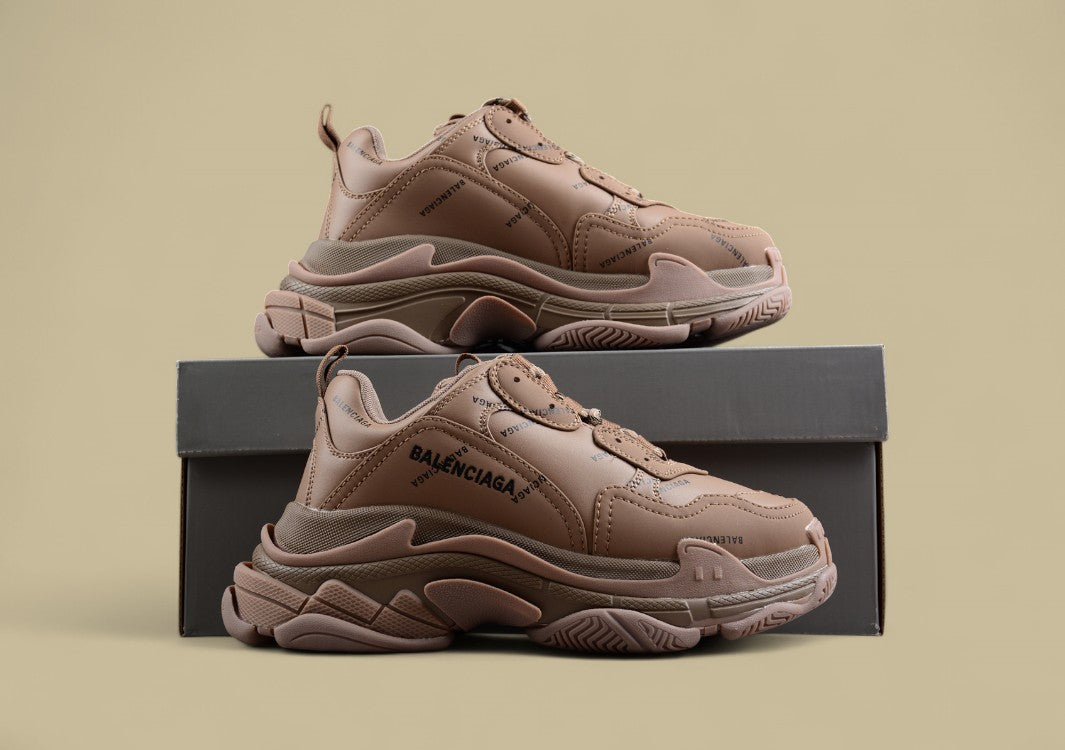 Balenciaga Triple S Sneaker in Beige