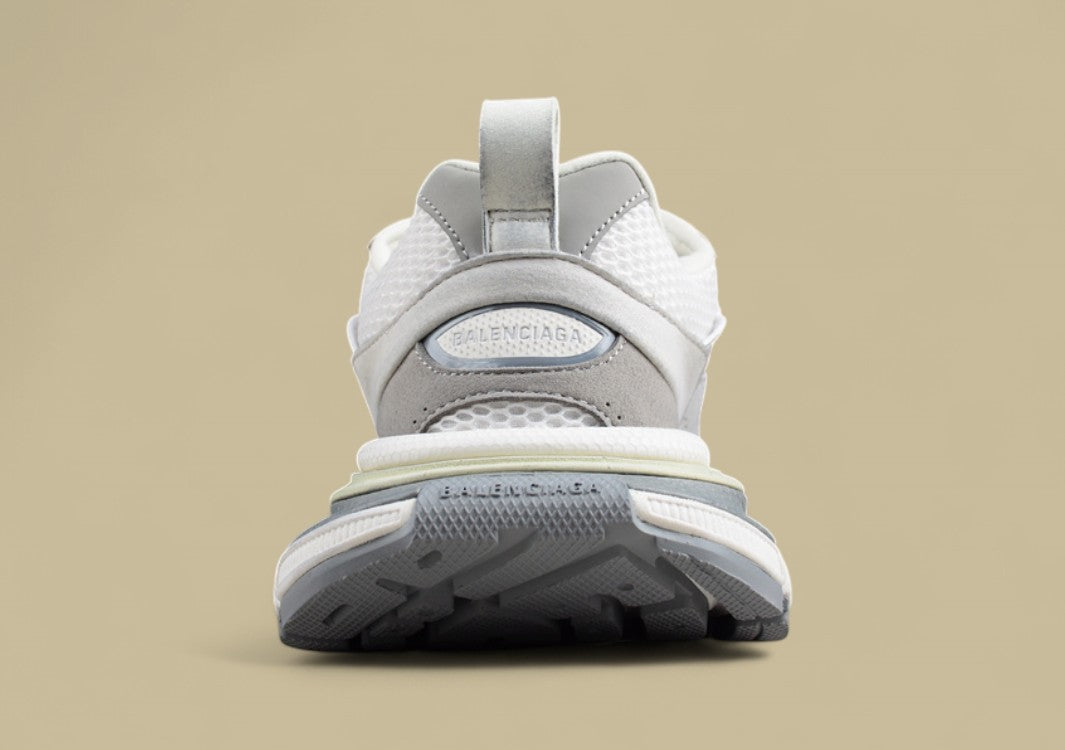 Balenciaga Sneaker in White/Grey Suede Mesh