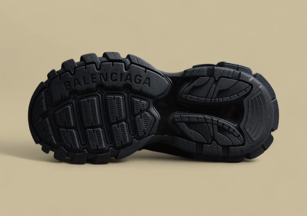 Balenciaga Track High Top 3.0 Mesh Nylon Sneaker in Schwarz