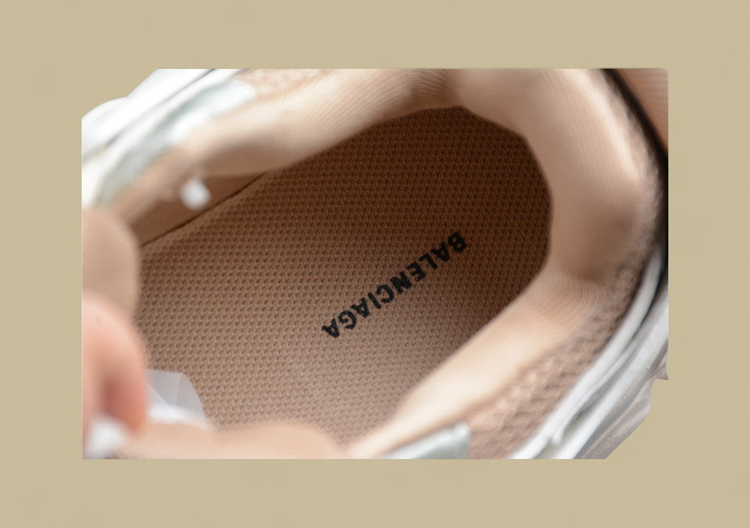 Balenciaga Track Sneaker In Off-White Khaki Mit Mesh