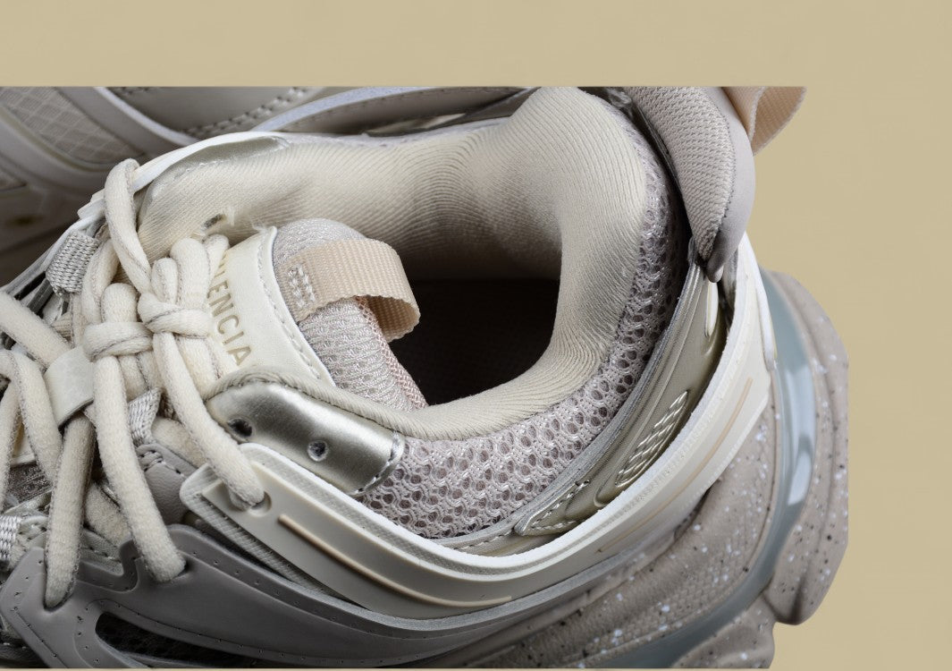 Balenciaga Track Sneaker Third-Generation Outdoor Concept Retro Dad Shoe