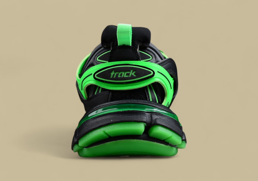 Balenciaga Track Sneaker Three Generations of Outdoor Concept Retro Dad Shoes