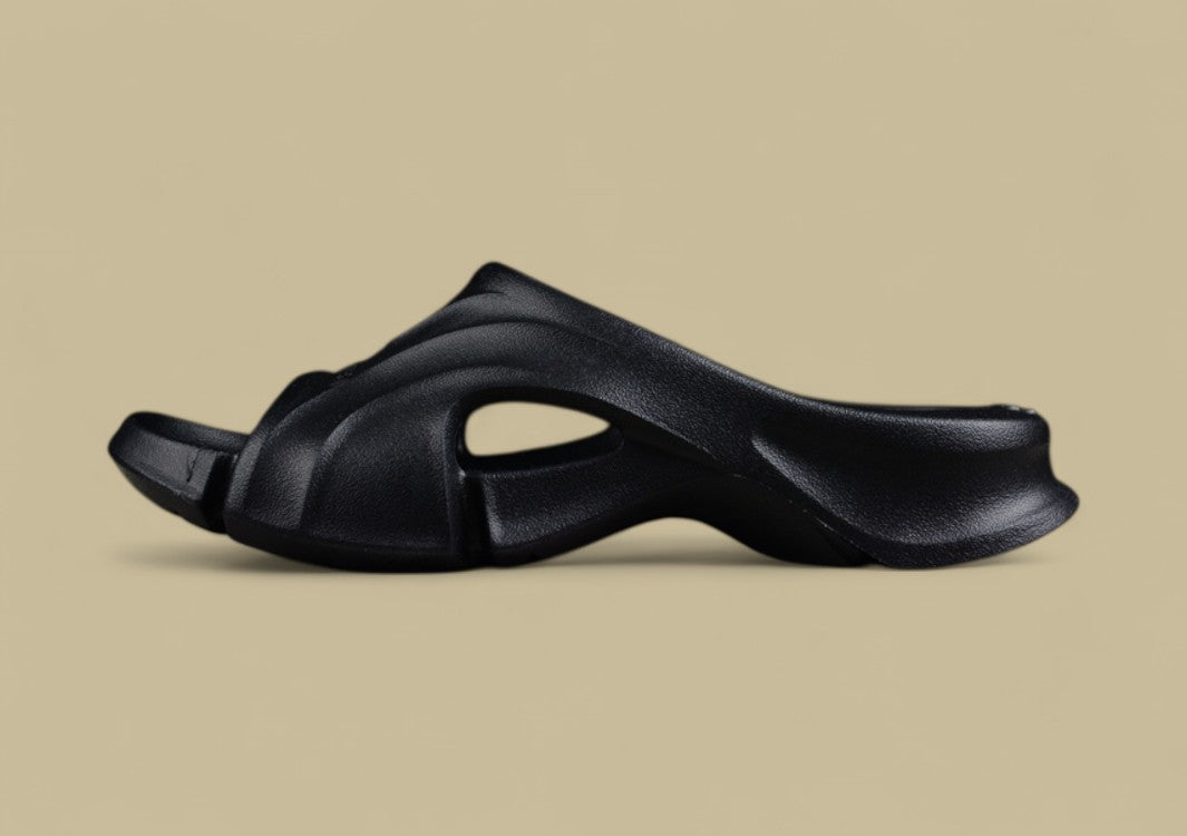 Balenciaga Foam Slide in Black