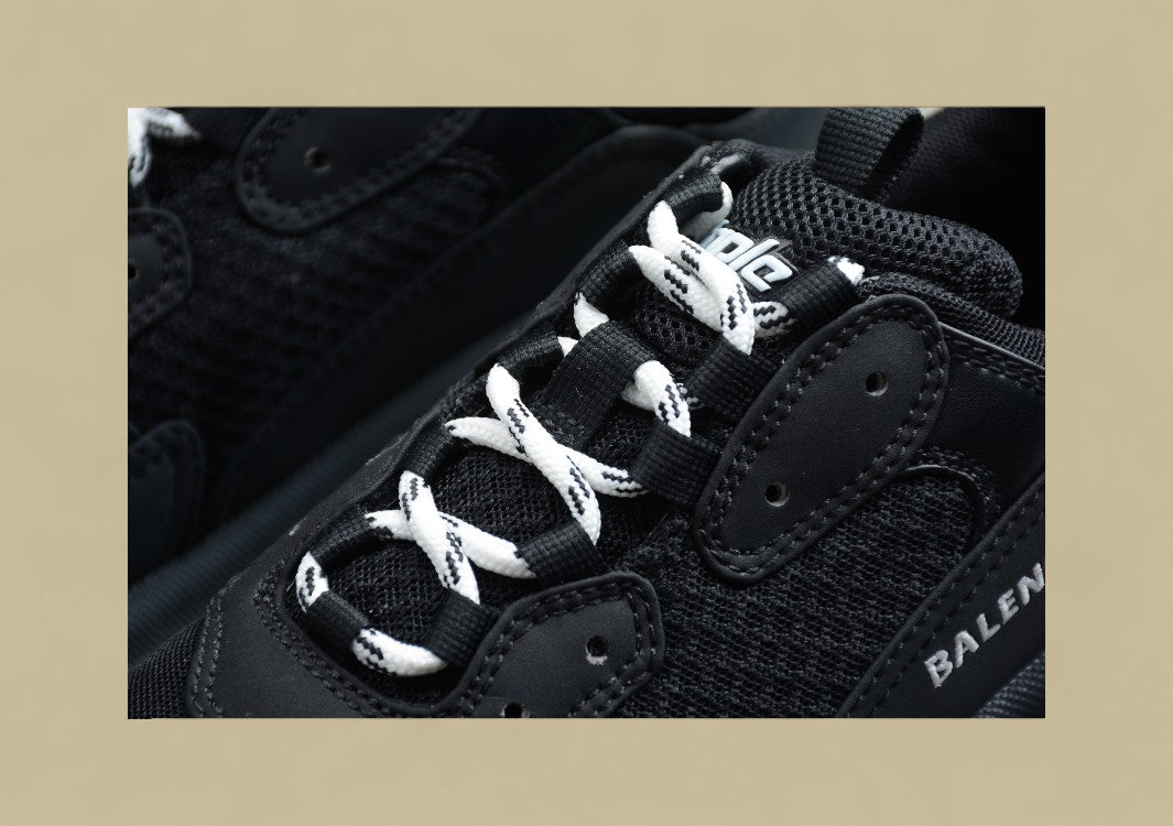 Balenciaga Triple S Black Green Dunkle Dominanz trifft Neon