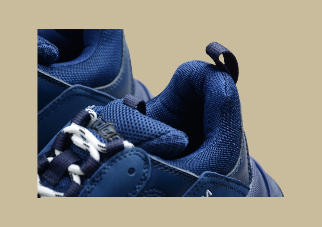 Balenciaga Triple S Dunkelbla Tiefe Töne massiver Stil